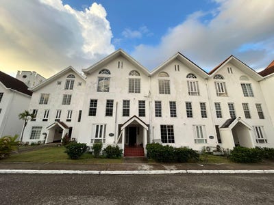 /international/jm/sea-castle-main-road-rose-hall-unit-f30-rose-hall-st-james-parish-310108486437/