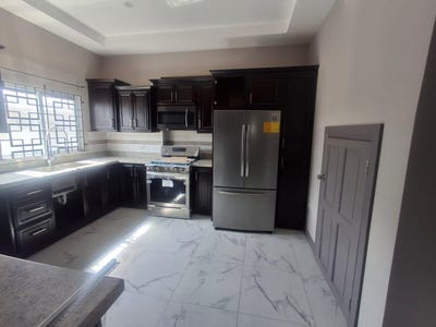 /international/jm/225-montego-west-village-unit-c-montego-bay-st-james-parish-310108214438/