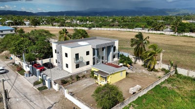 /international/jm/33-b-clayton-way-willowdene-spanish-town-saint-catherine-parish-310104957940/