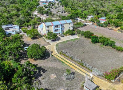 /international/jm/billys-bay-treasure-beach-treasure-beach-st-elizabeth-parish-310101874677/