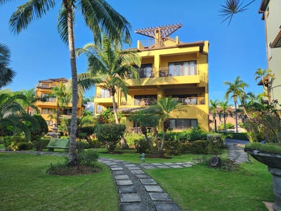 /international/jm/121-crystal-cove-main-street-unit-b2-ocho-rios-st-ann-parish-310107775451/