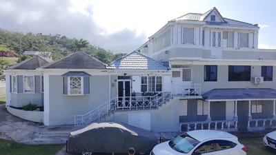 /international/jm/63-coolshade-avenue-unit-3-tanglewood-st-ann-parish-310108486445/