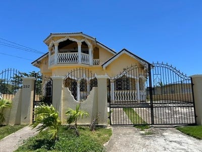 /international/jm/coral-spring-village-tre-falmouth-trelawny-parish-310107813196/