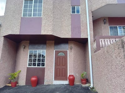 /international/jm/e-kirkland-heights-unit-8-red-hills-st-andrew-parish-310102438103/