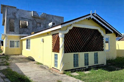 /international/jm/498-rhyne-park-rosehall-montego-bay-st-james-parish-310104129565/