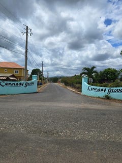 /international/jm/31-kennedy-grove-housing-sch-palmers-cross-clarendon-310100960160/?lang=zh-tw