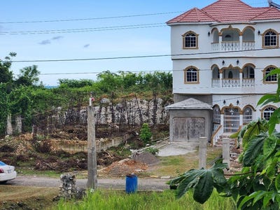 /international/jm/180-hills-of-boscobel-boscob-boscobel-heights-st-mary-parish-310107742682/