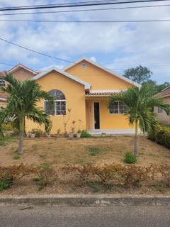 /international/jm/43-b-caribbean-estate-caribbean-estates-st-catherine-310100935625/?lang=en