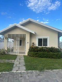 /international/jm/39-seawind-close-lucea-hanover-parish-310104457789/