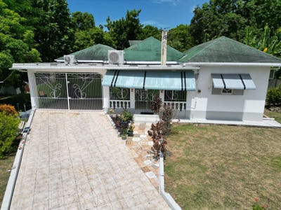 /international/jm/upper-mammee-bay-unit-30-mammee-bay-st-ann-parish-310108970466/