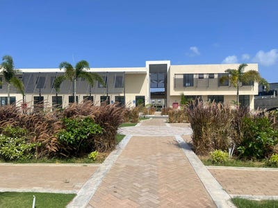 /international/jm/25-27-new-brunswick-street-spa-spanish-town-saint-catherine-parish-310101181317/?lang=en