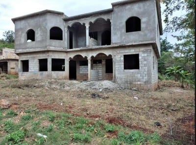 /international/jm/19-golden-view-st-catherin-spanish-town-saint-catherine-parish-310107706854/?lang=fr