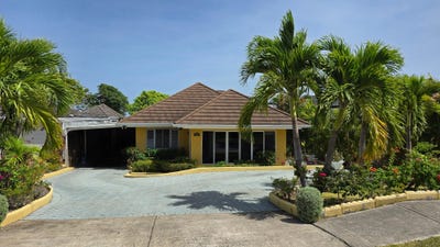 /international/jm/641-breadfruit-avenue-richmond-st-ann-parish-310108620054/