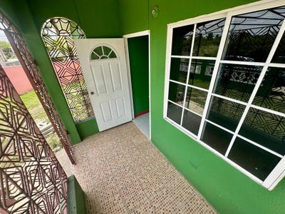 /international/jm/23-wedgewood-gardens-spanish-town-saint-catherine-parish-310108993221/