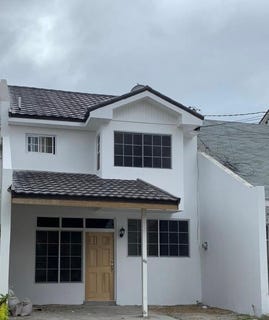 /international/jm/68-haining-crescent-unit-4-kingston-5-st-andrew-parish-310106259947/