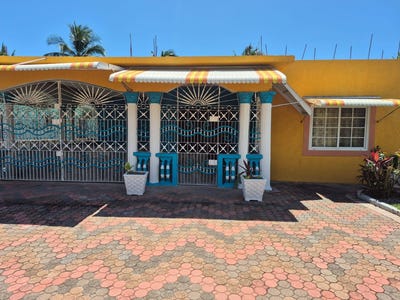 /international/jm/112-hartwell-gardens-may-pen-clarendon-310106335020/