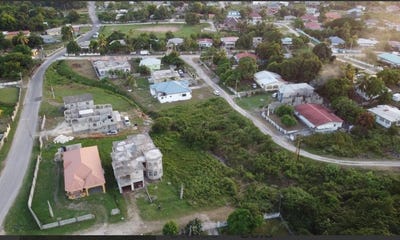 /international/jm/chateau-may-pen-clarendon-310107589086/