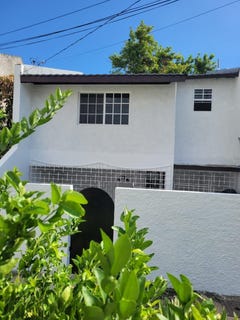 /international/jm/9-ivy-green-crescent-unit-23-kingston-5-st-andrew-parish-310101059249/
