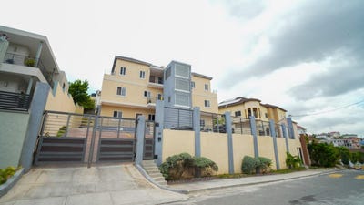 /international/jm/20-pine-boulevard-kingston-6-st-andrew-parish-310101203050/?lang=en