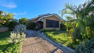 /international/jm/280-drax-hall-manor-drax-hall-estate-st-ann-parish-310106333947/