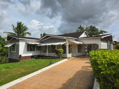 /international/jm/13-ortanique-drive-orangefi-ewarton-saint-catherine-parish-310107297418/