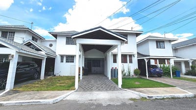 /international/jm/8-donhead-close-kingston-6-st-andrew-parish-310108622936/