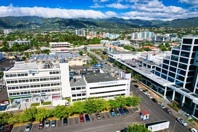 /international/jm/2-6-grenada-cres-kingston-5-st-andrew-parish-310107520783/