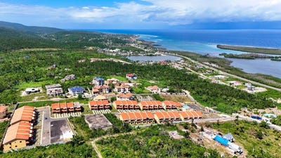 /international/jm/hummingbird-estates-unit-15-greenside-trelawny-parish-310107589627/