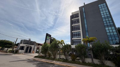 /international/jm/13-hr-haining-road-kingsto-kingston-5-st-andrew-parish-310108897363/?lang=it