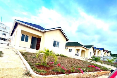/international/jm/lancewood-meadows-unit-90-ocho-rios-st-ann-parish-310101083942/