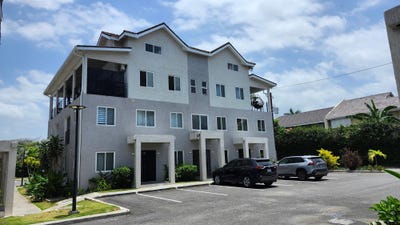 /international/jm/67-shortwood-road-kgn-8-unit-e4-kingston-8-st-andrew-parish-310108484937/