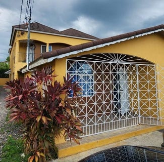 /international/jm/645-pelican-parkway-unit-apt-1-florence-hall-village-trelawny-parish-310101334233/?lang=en