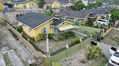 /international/jm/768-stonebrook-vista-stonebrook-vista-trelawny-parish-310101321341/?lang=en