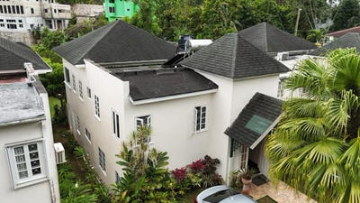 /international/jm/palm-valley-fort-george-unit-2-kingston-9-st-andrew-parish-310108969654/?lang=fr