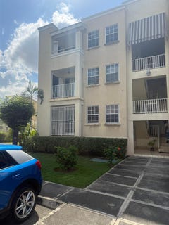/international/jm/7-surbiton-road-kingston-10-st-andrew-parish-310108810465/