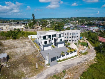 /international/jm/2-charlton-avenue-unit-1-brumalia-manchester-parish-310108950632/