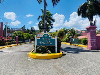 /international/jm/189-genova-drive-vista-del-mar-st-ann-parish-310107915875/