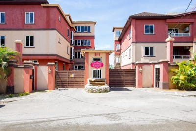 /international/jm/9-11-washington-drive-unit-12-kingston-10-st-andrew-parish-310108366571/