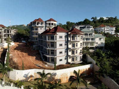 /international/jm/stanmore-red-hills-st-an-unit-22-red-hills-st-andrew-parish-310107768170/