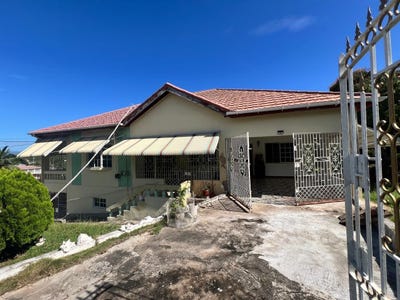 /international/jm/hillview-close-chateau-chateau-clarendon-310107272350/
