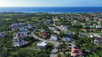 /international/jm/hibiscus-drive-ironshore-unit-th-2-montego-bay-st-james-parish-310108528940/