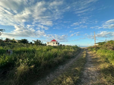 /international/jm/greenside-falmouth-trelawny-parish-310106194171/