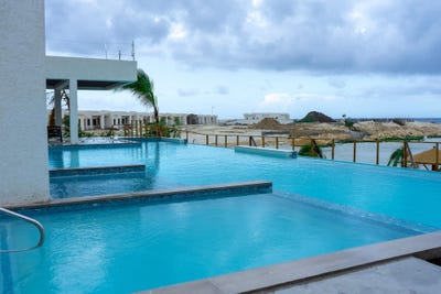 /international/jm/paradasiac-beach-club-unit-d201-richmond-st-ann-parish-310108809404/?lang=id