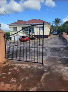 /international/jm/junction-junction-st-elizabeth-parish-310107189443/