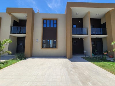 /international/jm/oak-estate-unit-256-bernard-lodge-saint-catherine-parish-310108289038/