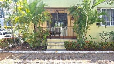 /international/jm/23-wellington-drive-unit-2-kingston-6-st-andrew-parish-310101334151/?lang=en