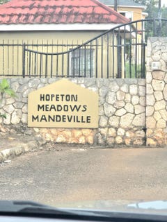 /international/jm/35-hopeton-meadows-mandeville-manchester-parish-310107974539/