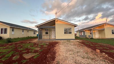 /international/jm/327-tropicana-way-silver-sun-spanish-town-saint-catherine-parish-310106286250/