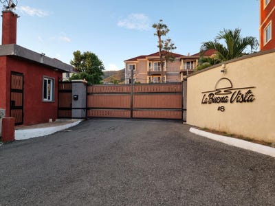 /international/jm/8-widcombe-drive-unit-apt-11-kingston-6-st-andrew-parish-310107975457/