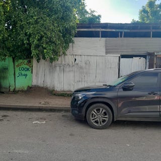 /international/jm/20-manchester-street-spanish-town-saint-catherine-parish-310108327404/